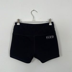 FLEO shorts